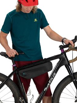 OSPREY cyklistický batoh ESCAPIST FRAME BAG SMALL, čierna